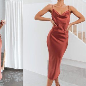 Petal and Pup Persia Dress (Rust)